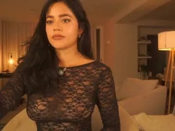 Freechat n_o_v_a on Chaturbate