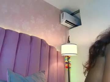 naiagils on Chaturbate 