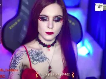 nelle_ on Chaturbate 
