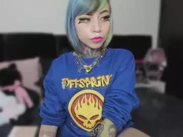 Freechat nikkiramone on Chaturbate
