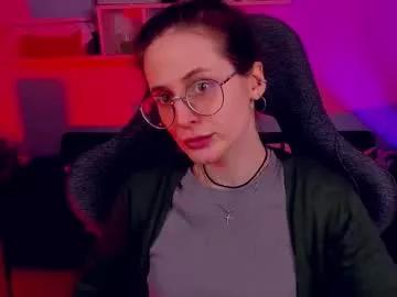 Freechat oliviamcclean on Chaturbate