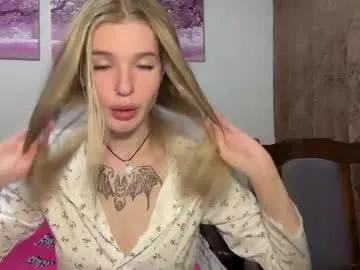 pussymoneywet on Chaturbate 