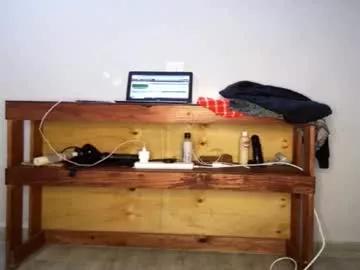 Freechat queenkiah on Chaturbate