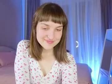 Freechat saphirree on Chaturbate