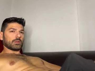 Freechat sexfriendch on Chaturbate