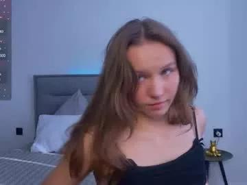 Sweet Sienna_mi_ wants you to fuck her body now sienna_mi_ from Chaturbate