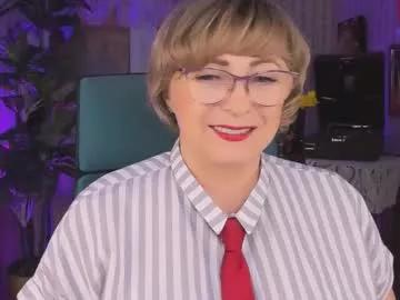 Freechat sugarvi on Chaturbate