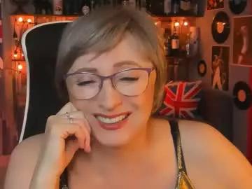 Freechat sugarvi on Chaturbate