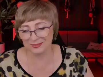 Freechat sugarvi on Chaturbate