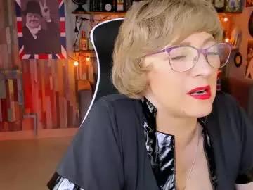 Freechat sugarvi on Chaturbate