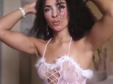 Freechat suzysuza on Chaturbate