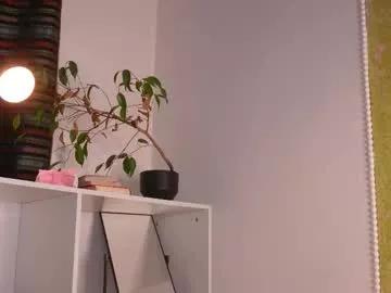 t_tragedienne from Chaturbate