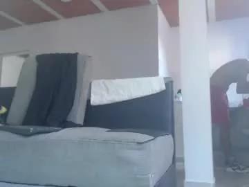 Freechat tommy_c0rtez on Chaturbate