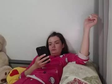 Freechat velvetmoon123 on Chaturbate