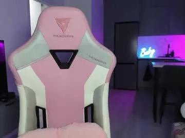 Freechat wowlovie666 on Chaturbate