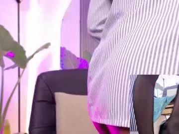 Freechat yourcutemolly on Chaturbate