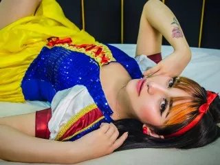 Offline LindaWatsonz on Streamate