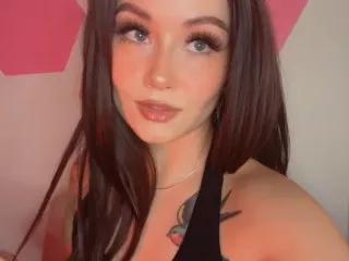 MiaHolland on Streamate 