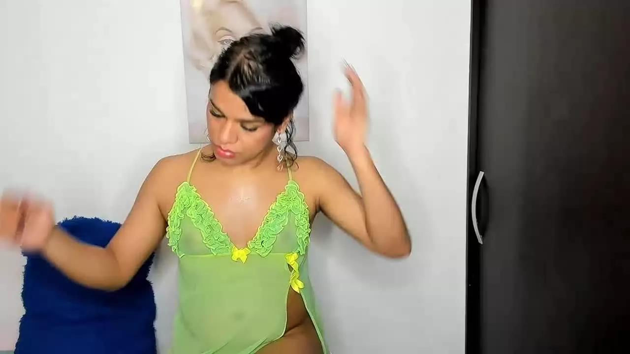 amandacapelliTS on Streamray 