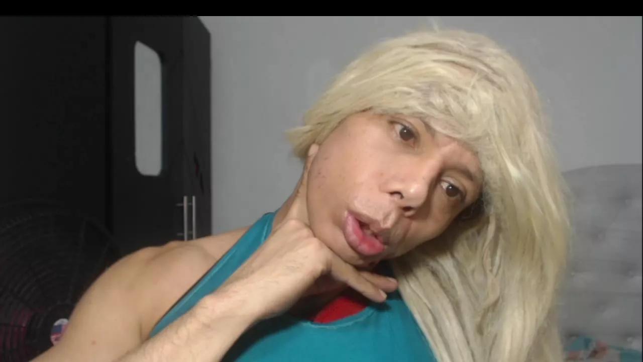 dayanamuscle on Streamray 