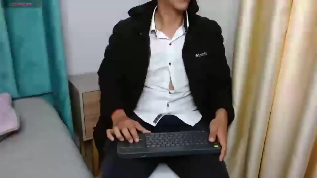 Offline Noahbig1 on Streamray