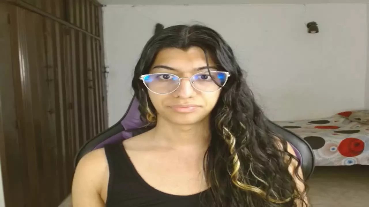 Offline PhoenixEngel on Streamray