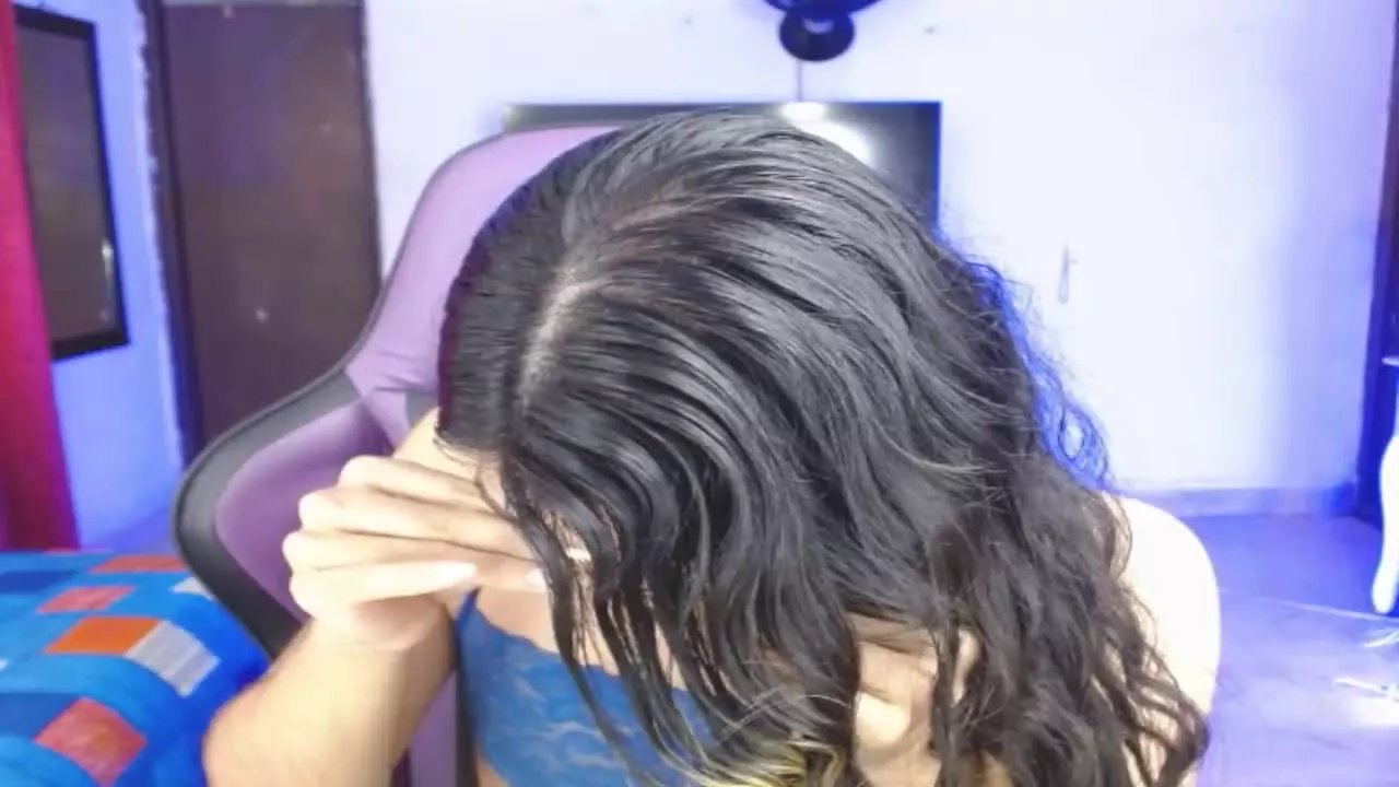 Offline PhoenixEngel on Streamray