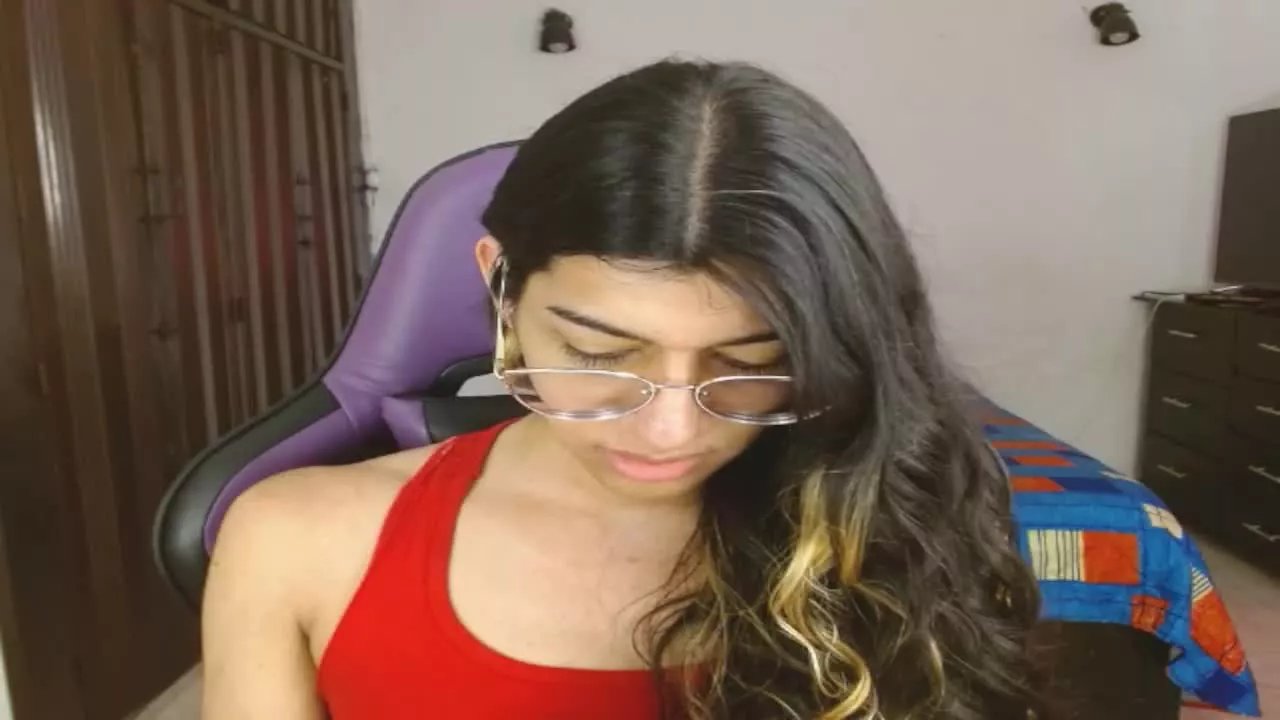 Offline PhoenixEngel on Streamray