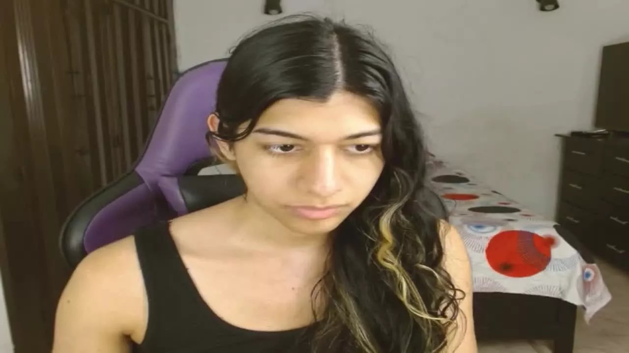 Offline PhoenixEngel on Streamray