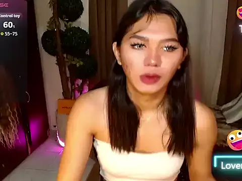 Freechat _TransGoddessCloe_ on StripChat