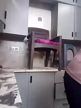 Aachal_7 on StripChat 