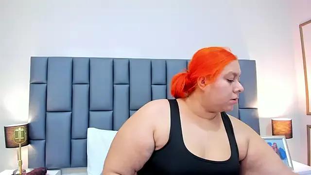 aandreaperez on StripChat 