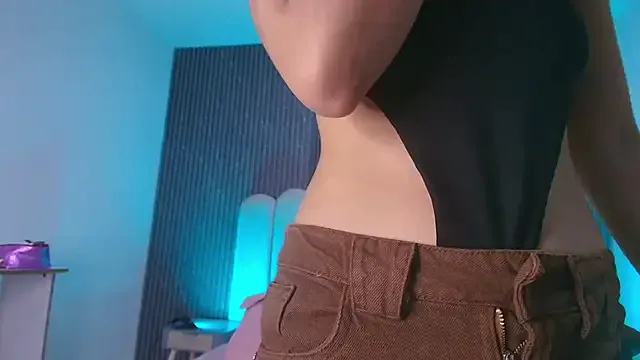 abbyrouss_ on StripChat