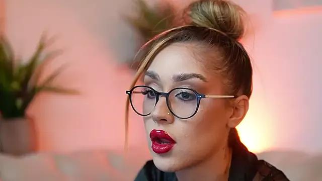 Private AileenKiss on StripChat