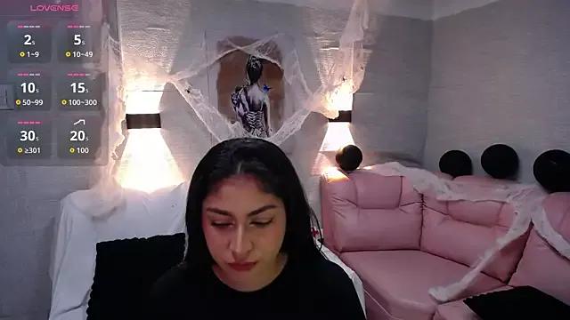 Alaya_cute on StripChat 