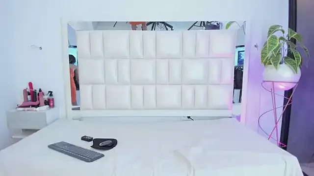 Alhana_pulido on StripChat