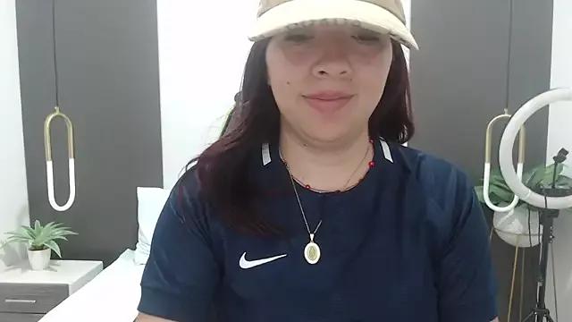 alma_fenix on StripChat 