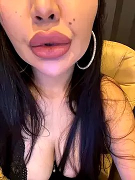 Freechat ANGELIKA7741 on StripChat