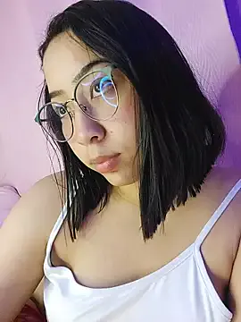 anni_ross on StripChat