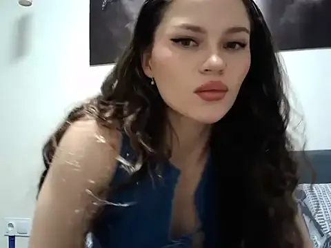 sc Avelinehowo_uwu is f Avelinehowo_uwu — Flex my muscles