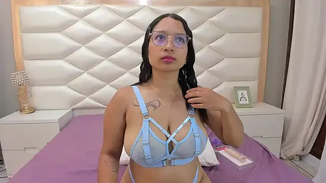 AvieRose — pinch nipples