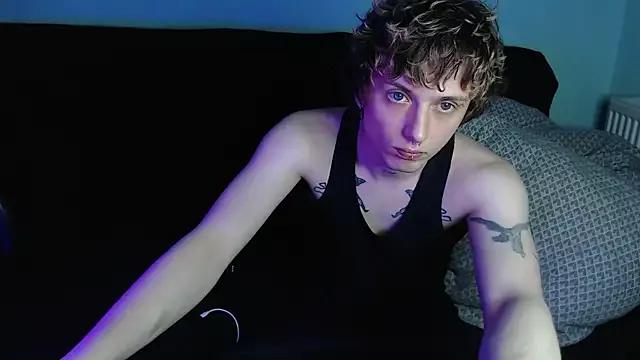 axxxturel on StripChat 
