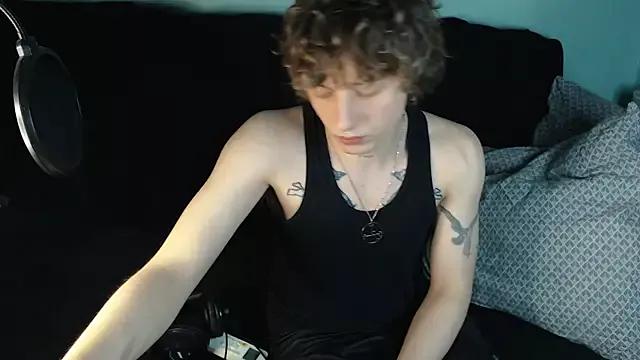 axxxturel on StripChat 