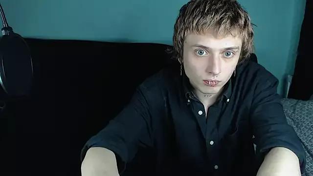 axxxturel on StripChat 