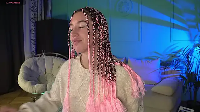 Belle_Via — play with nipples