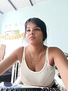 Bellota_22_Fuckme on StripChat 