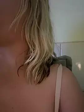 Bia_sexynovaes on StripChat 