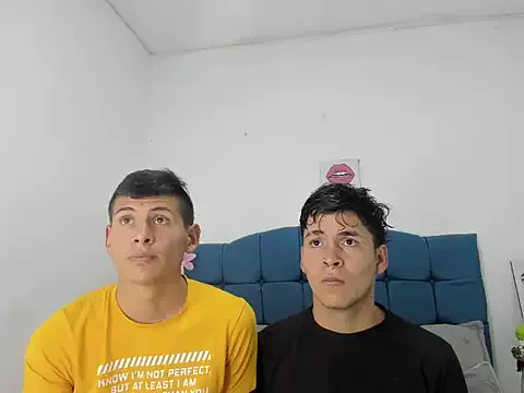 CoupleFire_ on StripChat