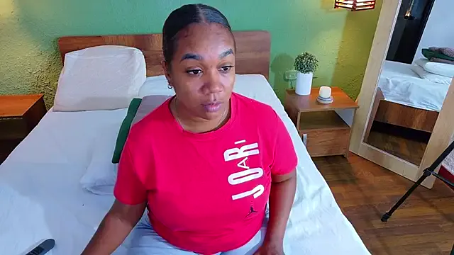 dannaahbrown — make me happy and cum 