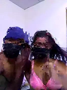 Group Darkchocosl8 on StripChat